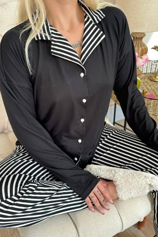 Siyah Çizgi Desenli Bambu Önden Düğmeli Uzun Kol Kadın Pijama Takımı