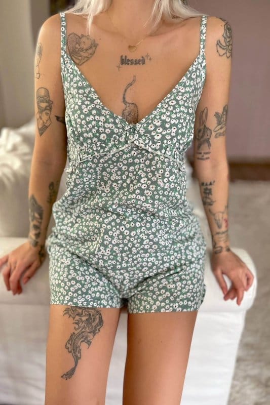 Yeşil Daisy Baskılı Dokuma İp Askı Şortlu Pijama Takımı