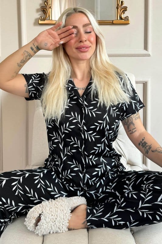 Zeytin Dalı Desenli Örme Önden Düğmeli Kısa Kol Kadın Pijama