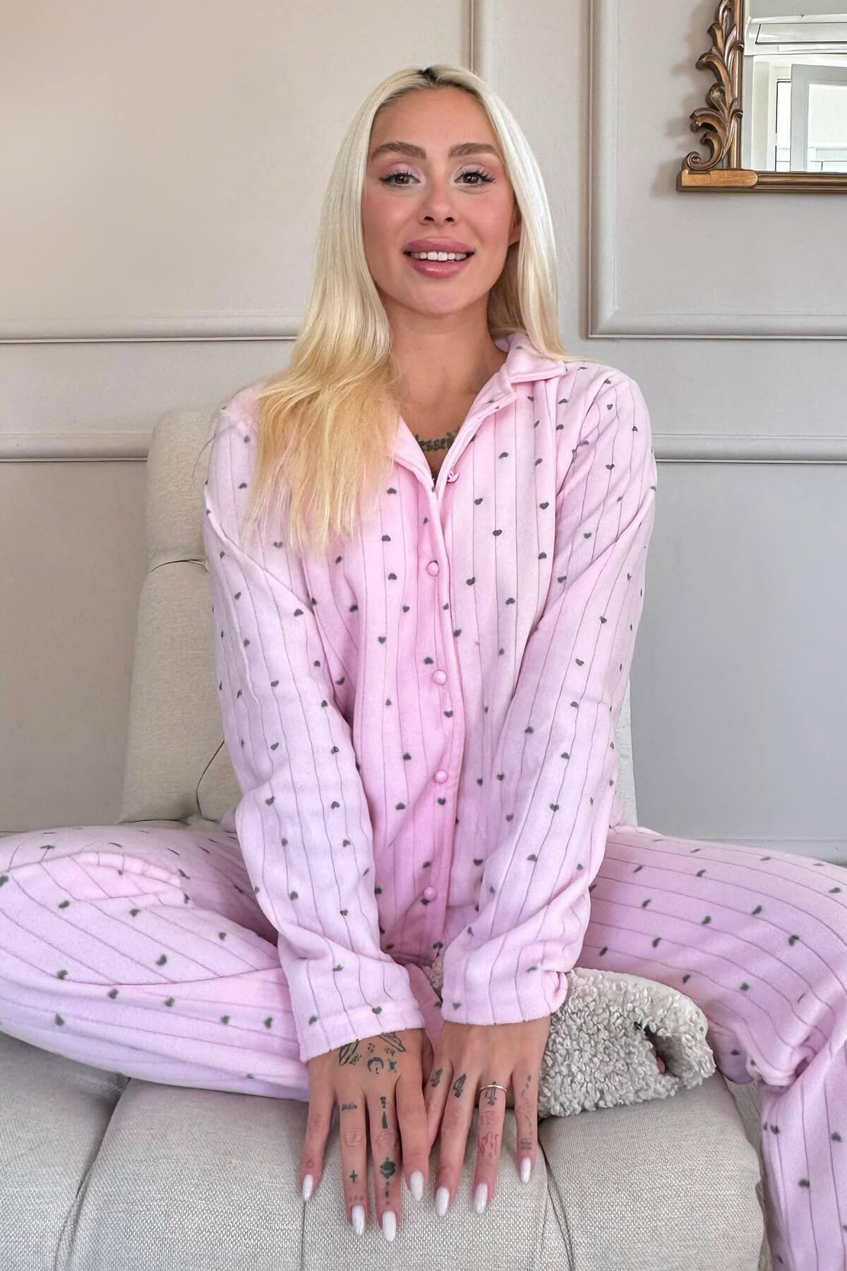 Açık Pembe Kalp Desenli Önden Düğmeli Peluş Polar Pijama Takımı - 2