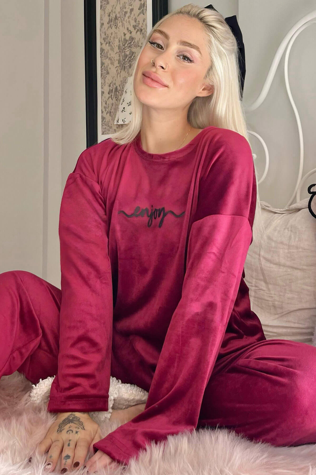 Bordo Enjoy Desenli Exclusive Kadife Kadın Pijama Takımı  - 1