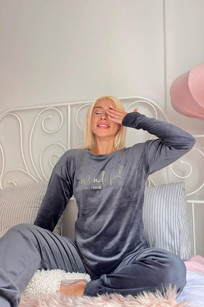 Gri Wonderful Desenli Exclusive Kadife Kadın Pijama Takımı  - 3