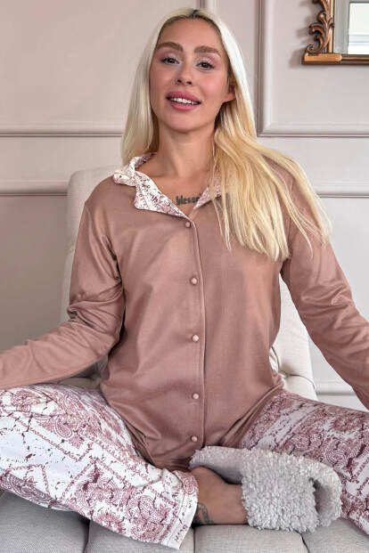 Kahve Etnik Desenli Termal Önden Düğmeli Kadın Pijama Takımı 