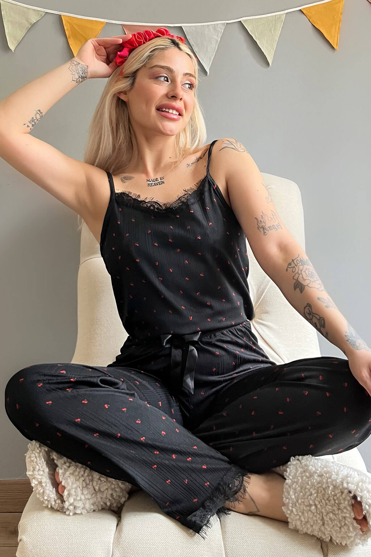Kiraz Baskılı Dantelli İp Askılı Örme Kadın Pijama Takımı - 1