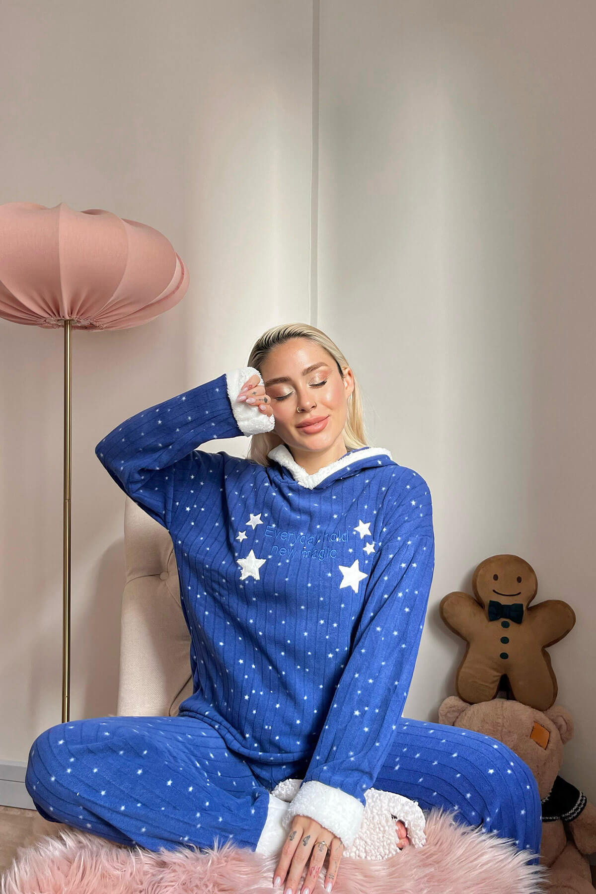 Lacivert Everyday Magic Desenli Kapşonlu Peluş Polar Pijama - 2