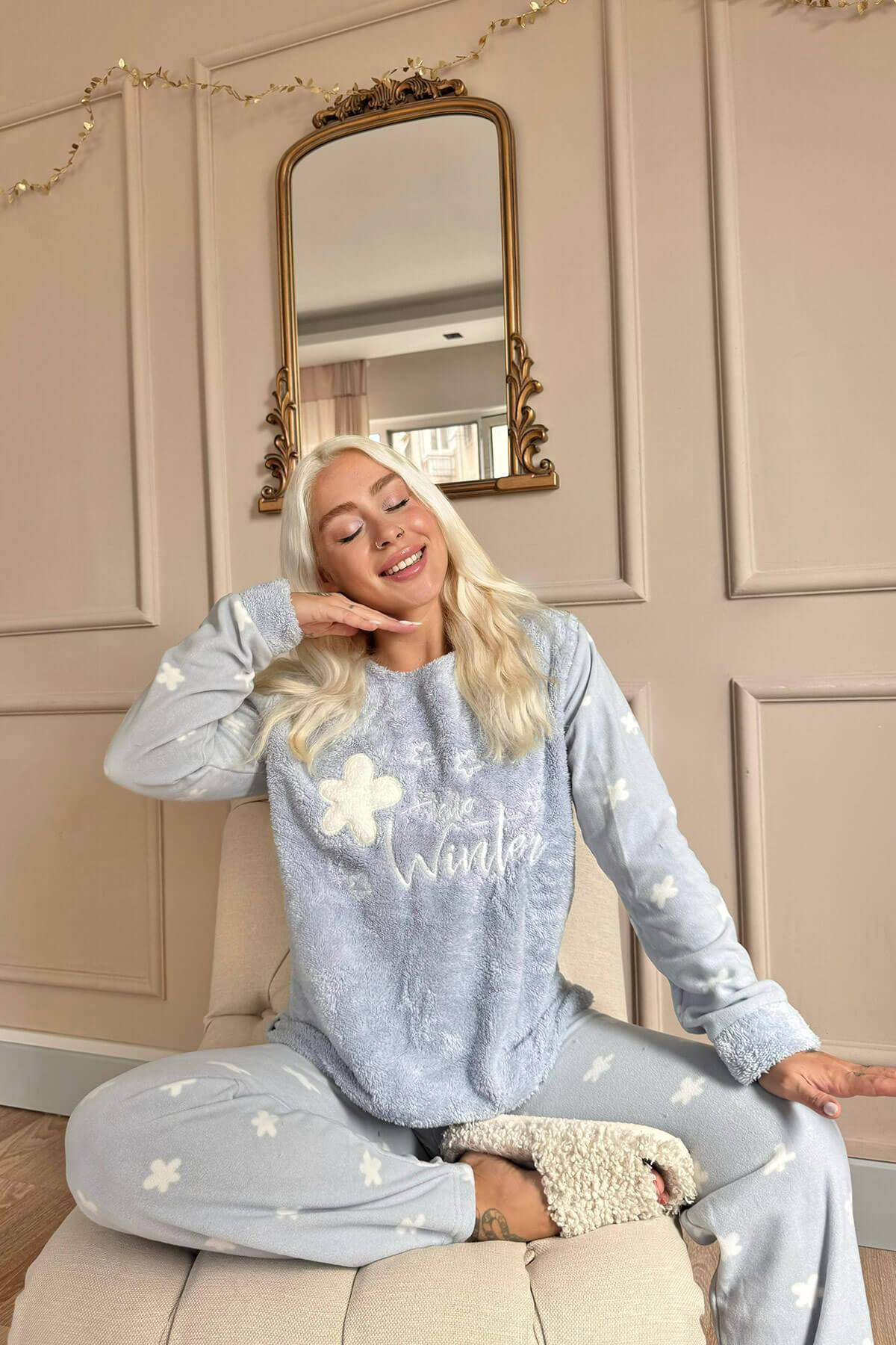 Mavi Hello Winter Desenli Kadın Peluş Pijama Takımı - 2