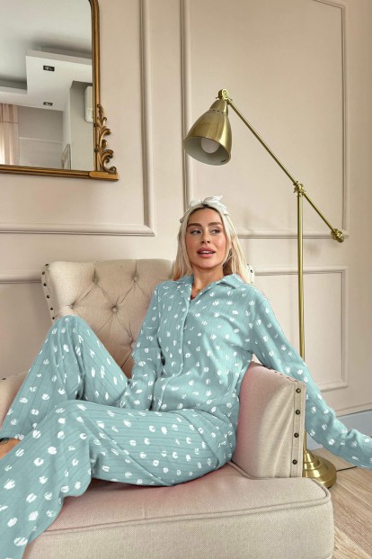 Mint Debesis Desenli Önden Düğmeli Peluş Polar Pijama Takımı - 2