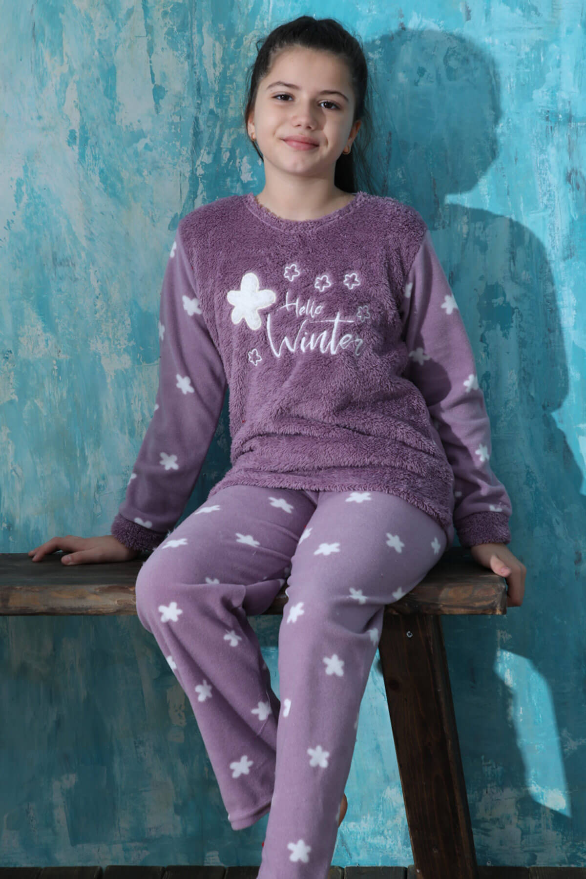 Mor Hello Winter Desenli Kız Çocuk Peluş Pijama Takımı - 1