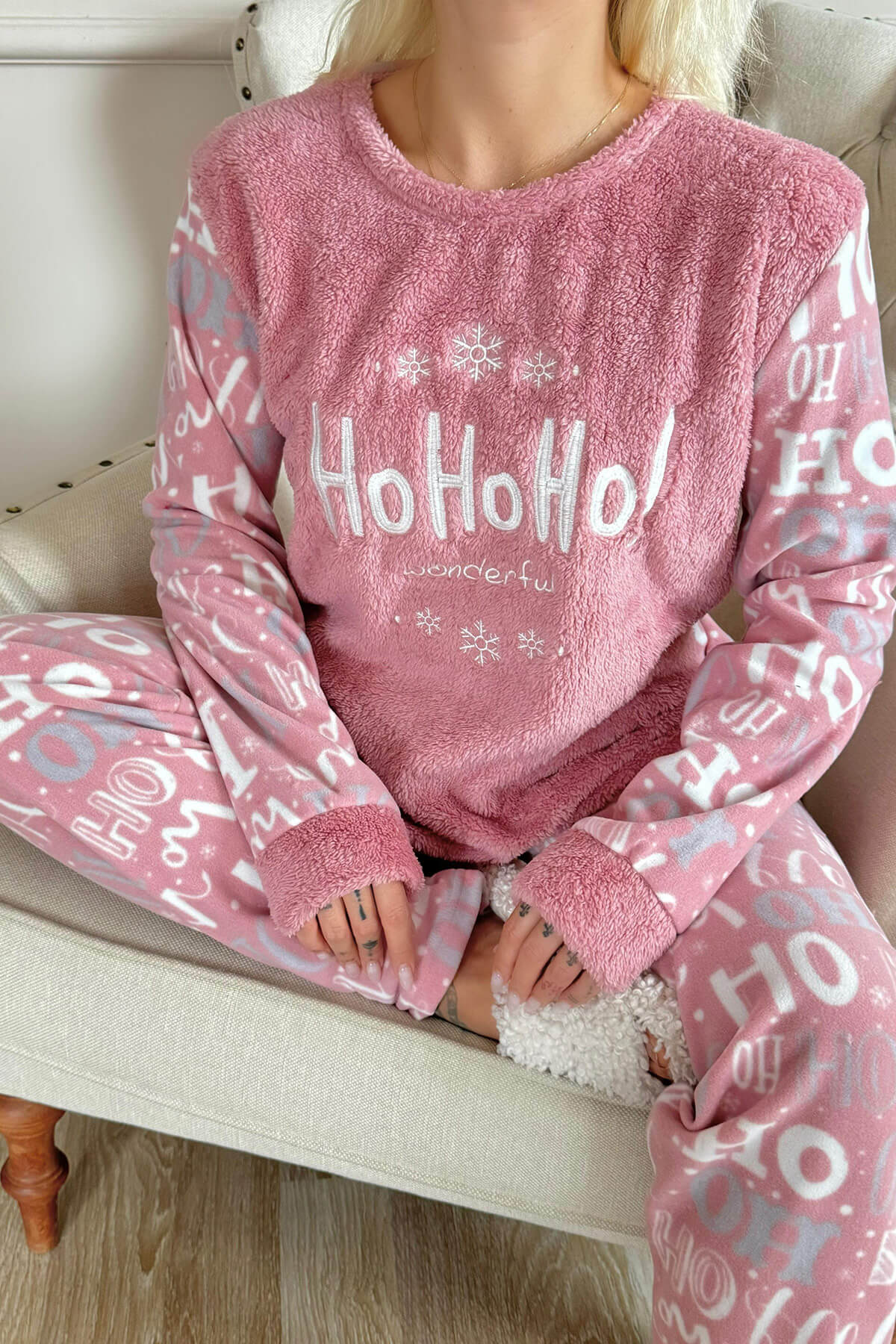 Pembe Hoho Desenli Kadın Peluş Pijama Takımı - 4