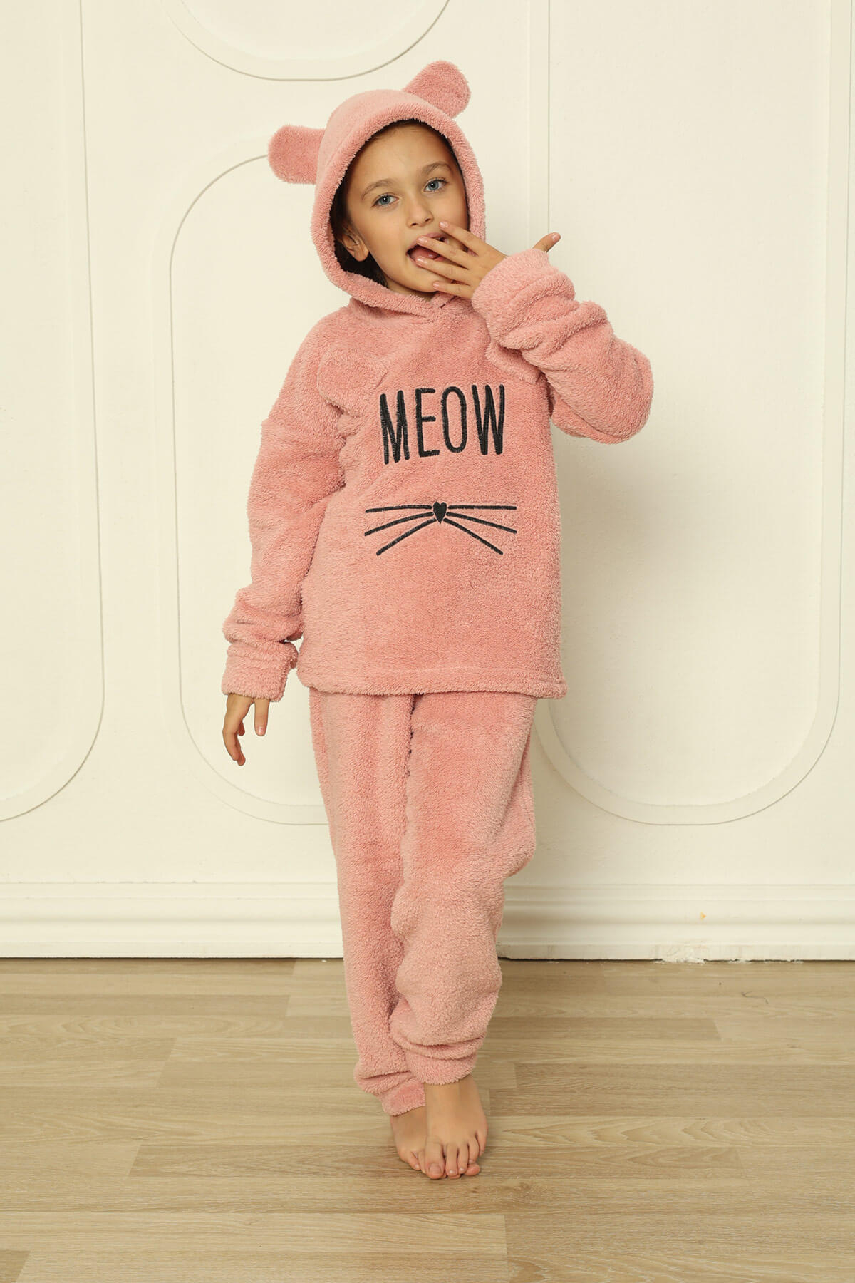 Pembe Meow Desenli Tam Peluş Kız Çocuk Pijama Takımı - 4