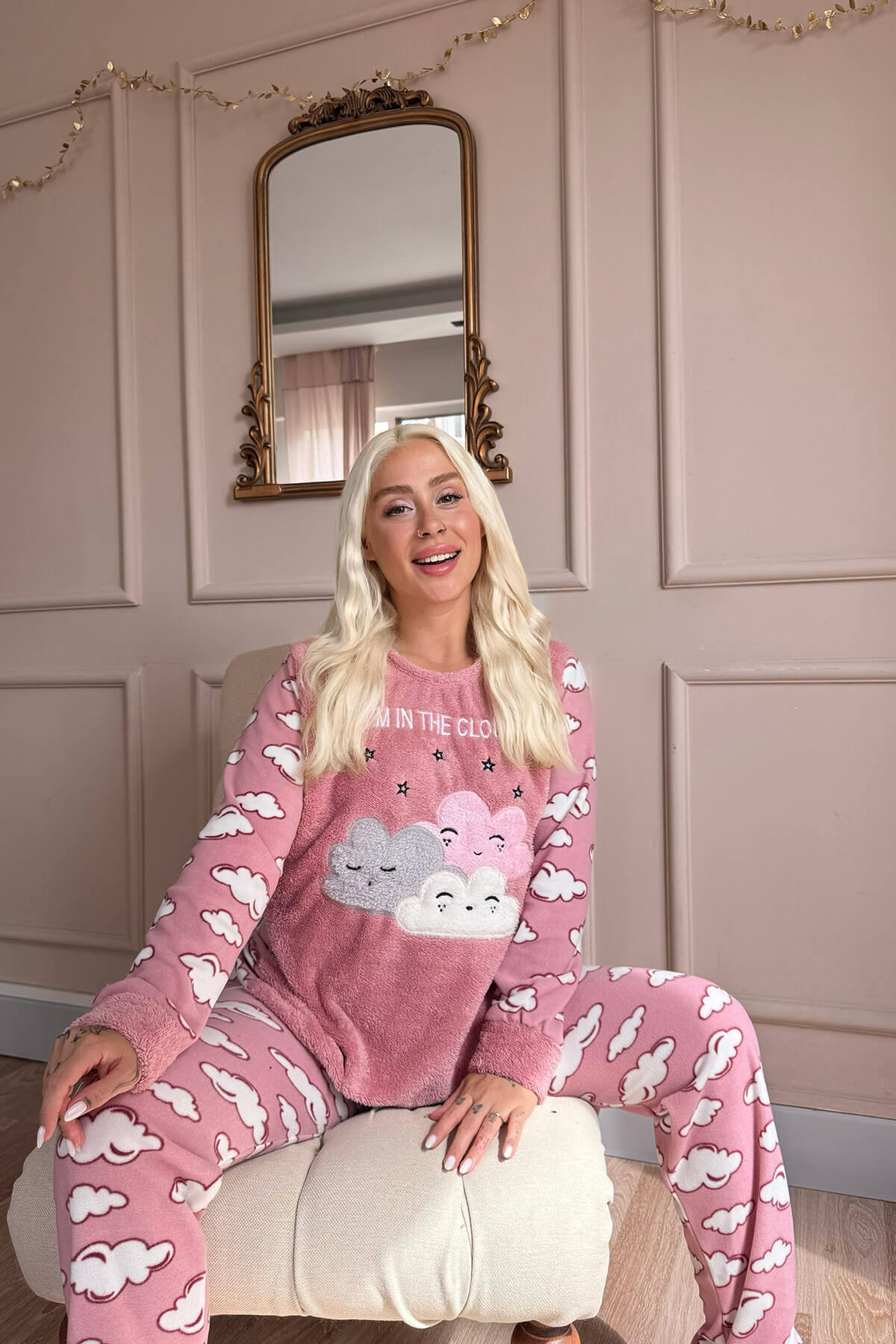 Pembe Moon Cloud Desenli Kadın Peluş Pijama Takımı - 3