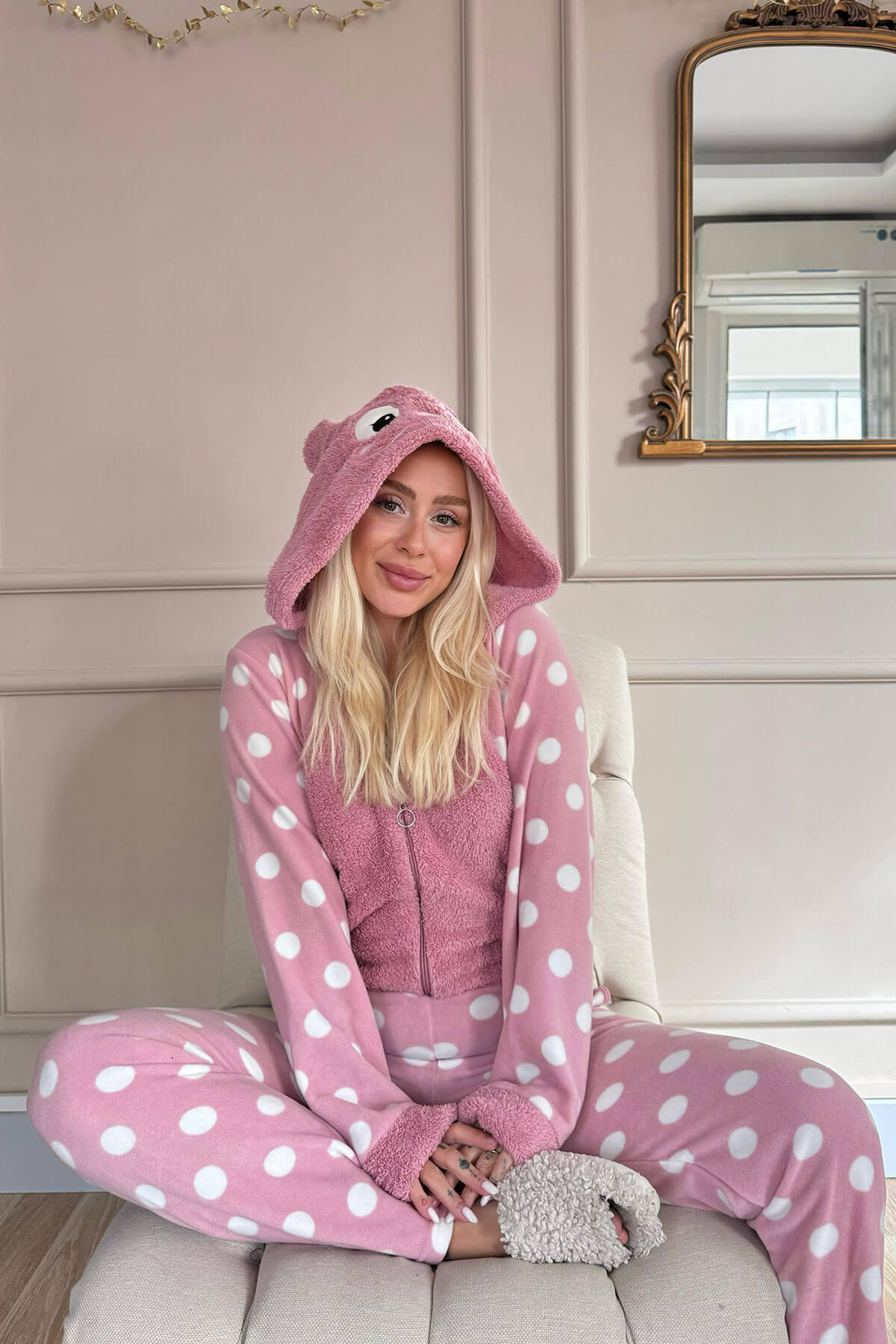 Pembe Puan Desenli Kadın Polar Peluş Tulum Pijama - 2