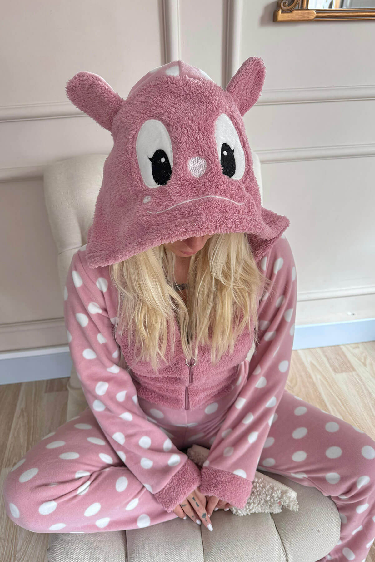 Pembe Puan Desenli Kadın Polar Peluş Tulum Pijama - 5