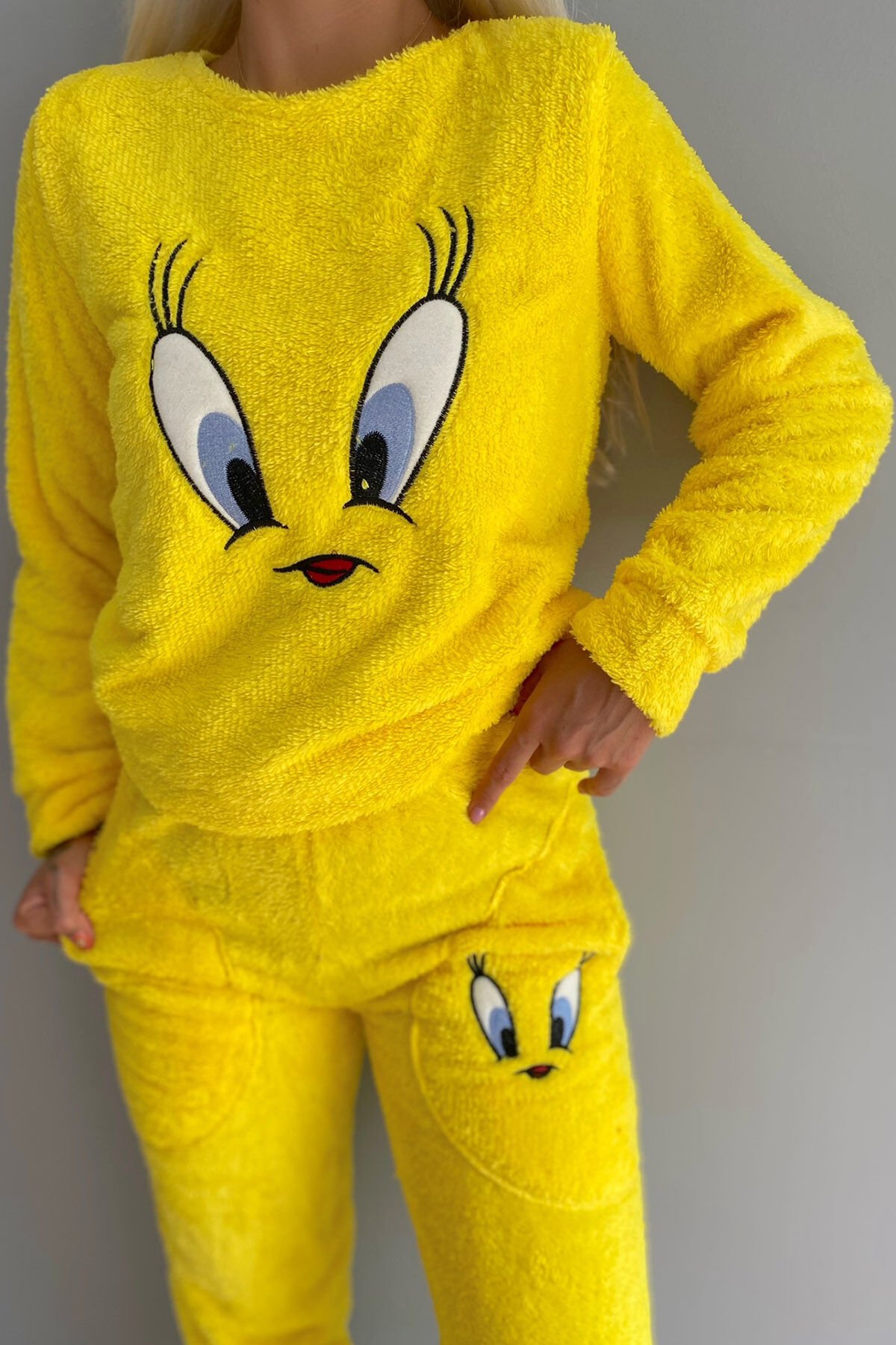 Sarı Kuş Desenli Tam Peluş Pijama Takımı - 5