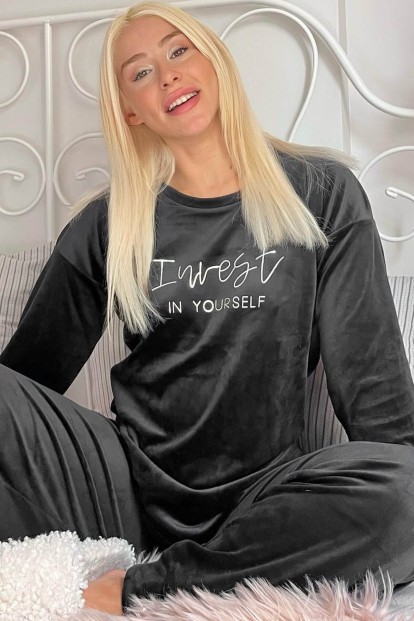 Siyah Yourself Desenli Exclusive Kadife Kadın Pijama Takımı  