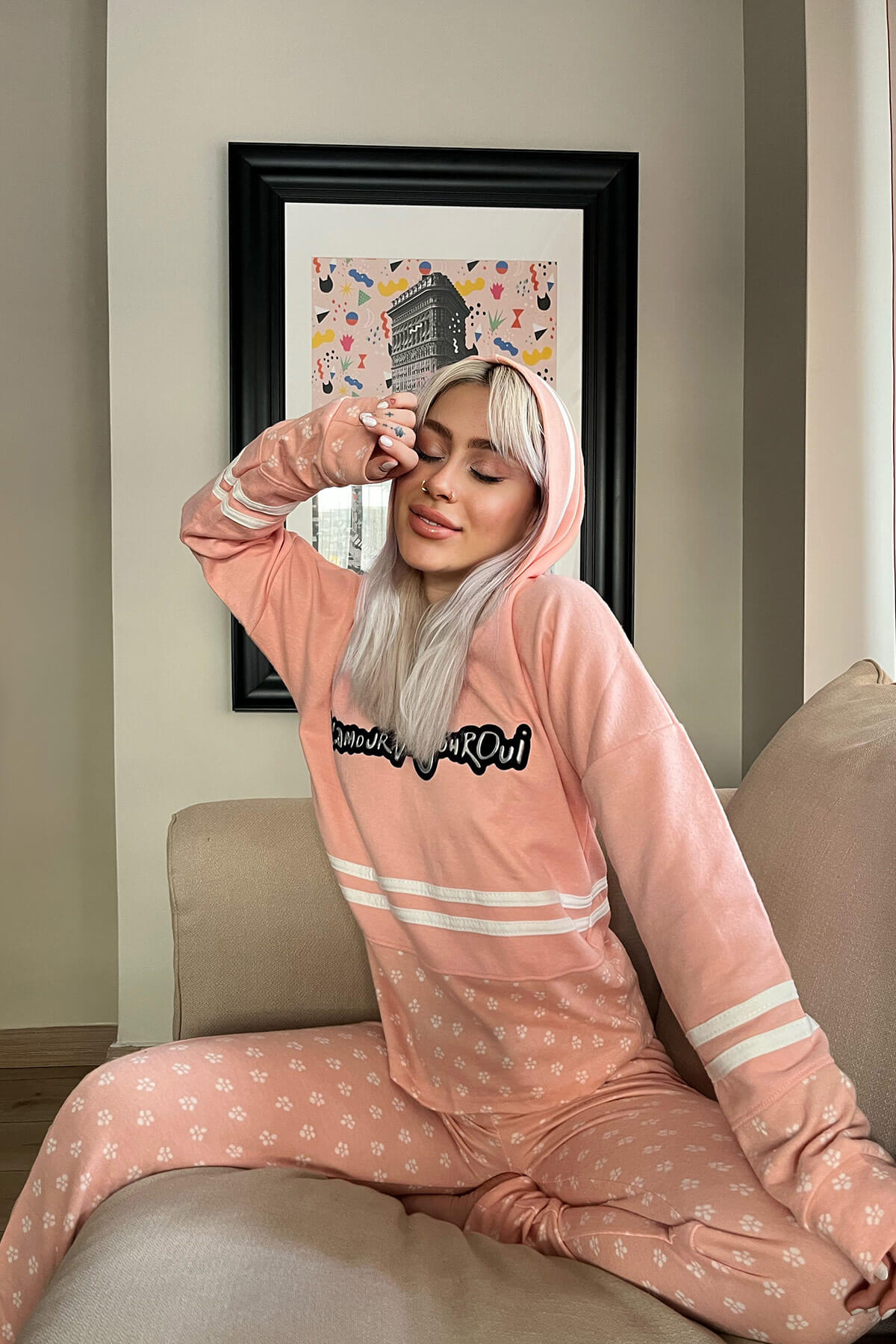 Somon Bonjour Street Desenli Yumoş Örme Pijama Takımı - 2