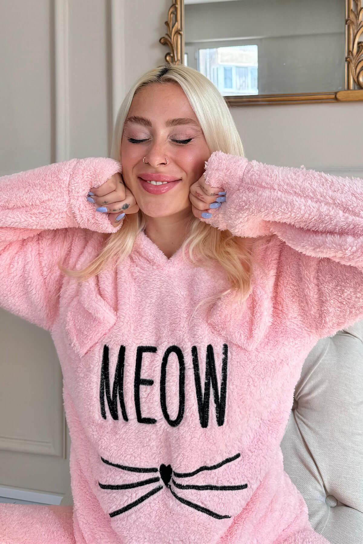 Somon Meow Desenli Tam Peluş Pijama Takımı - 5