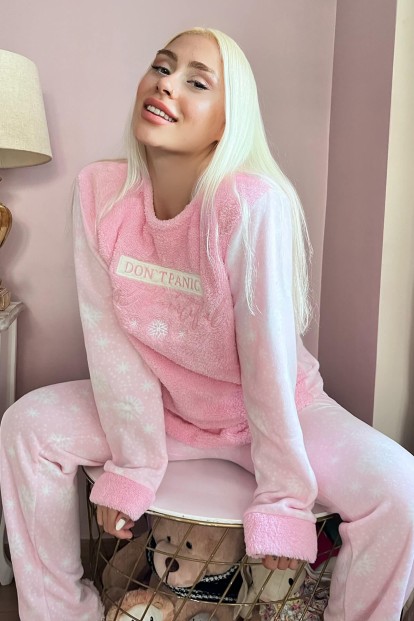 Toz Pembe Dont Panic Desenli Kadın Peluş Pijama Takımı 