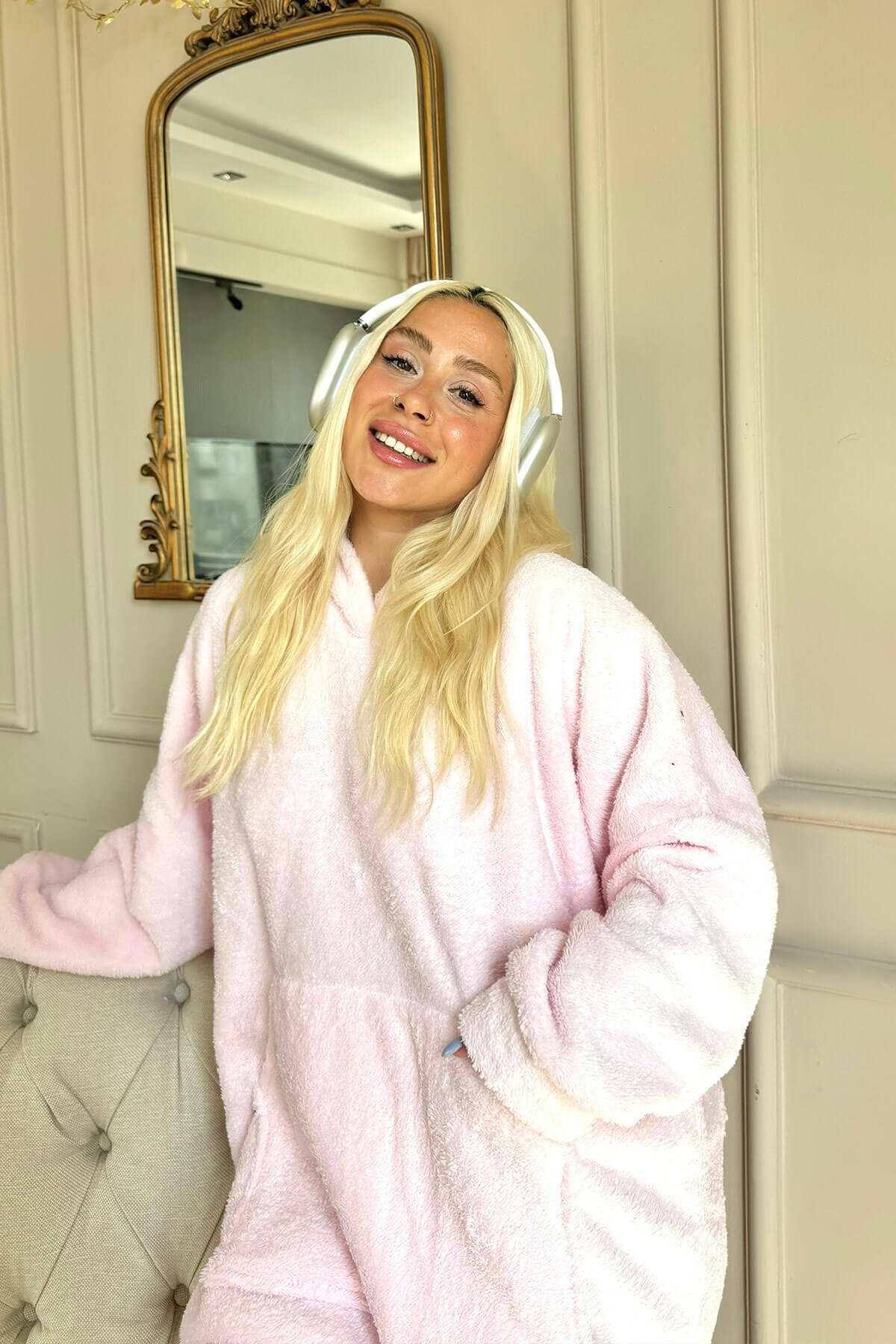 Toz Pembe Kapşonlu Tam Peluş Oversize Sweat Panço Pijama - 4