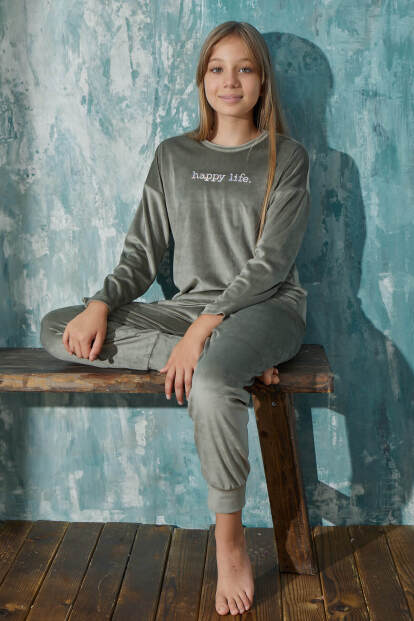 Yeşil Happy Life Desenli Exclusive Kadife Kız Çocuk Pijama Takımı  