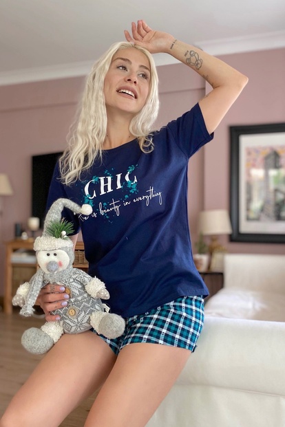 Chic Baskılı Şortlu Kadın Pijama Takımı - 1