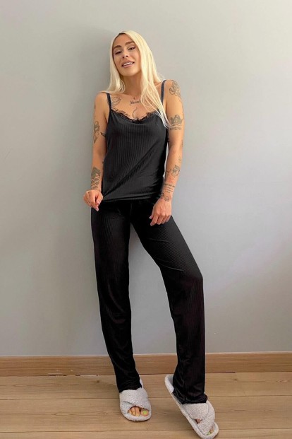 Çizgili Siyah Dantelli İp Askılı Örme Kadın Pijama Takımı - 4