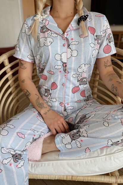 Cloud Bear Desenli Önden Düğmeli Kısa Kol Kadın Pijama Takımı - 4