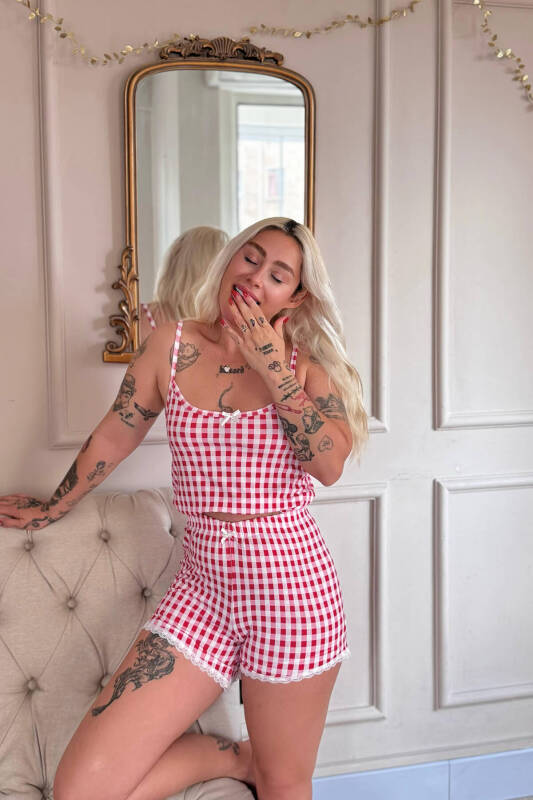 Coquelicot Charm Desenli Ip Askılı Şortlu Bambu Kadın Pijama Takımı - Pijamaevi (3)