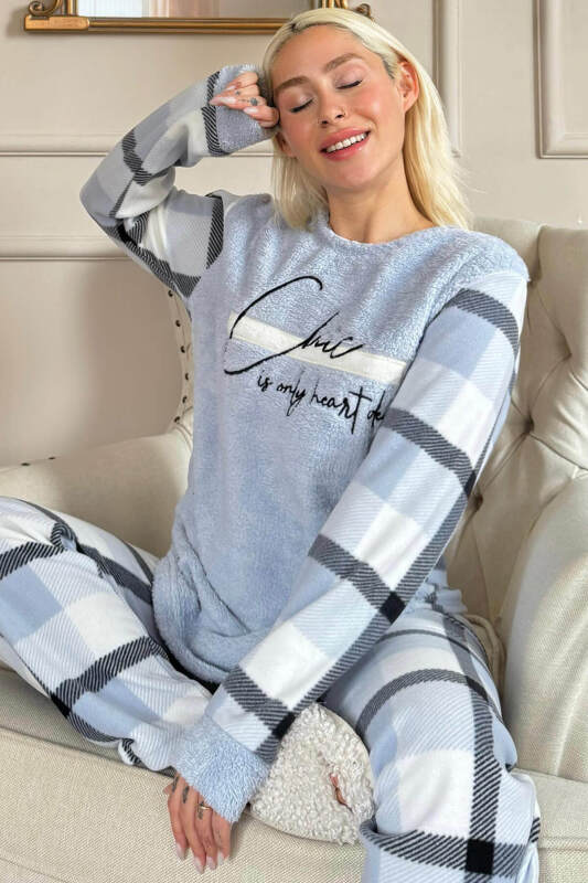 Mavi Deep Chic Desenli Kadın Peluş Pijama Takımı - Pijamaevi