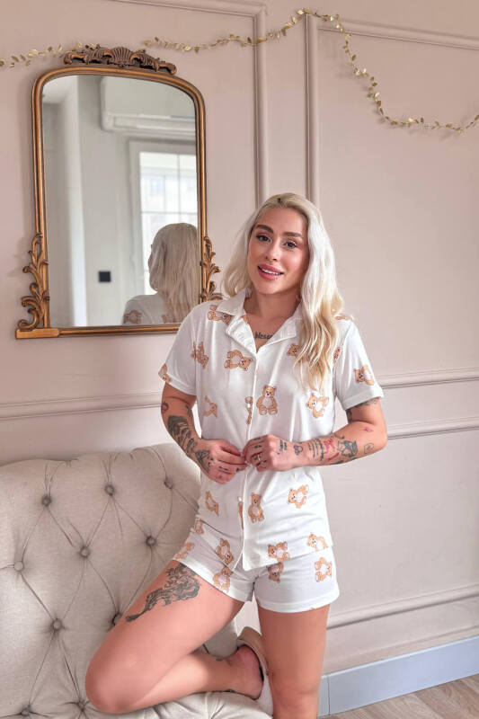 Doux Bear Desenli Kısa Kol Şortlu Önden Düğmeli Kadın Pijama Takımı - Pijamaevi (1)