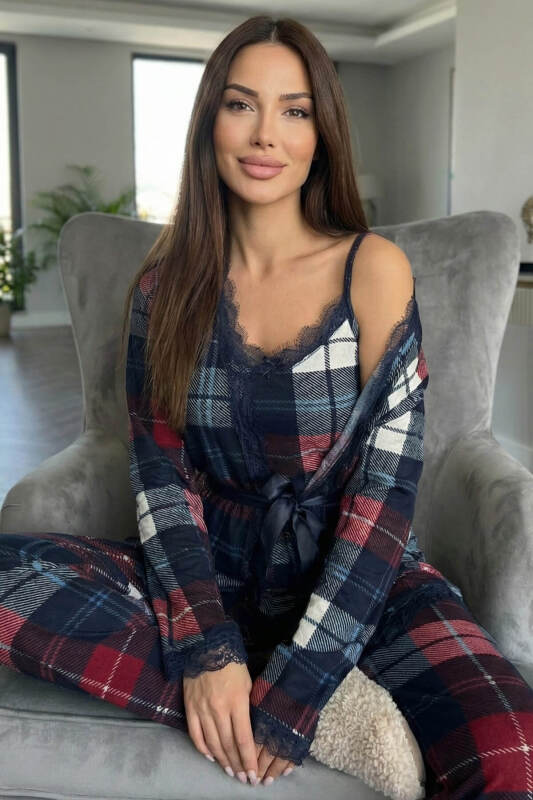 Ekose Baskılı Sabahlıklı Kadife Pijama Takımı - Pijamaevi