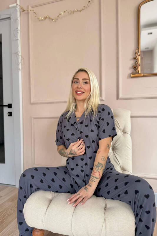 Füme Berry Love Desenli Bambu Önden Düğmeli Kısa Kol Pijama Takımı - Pijamaevi (2)