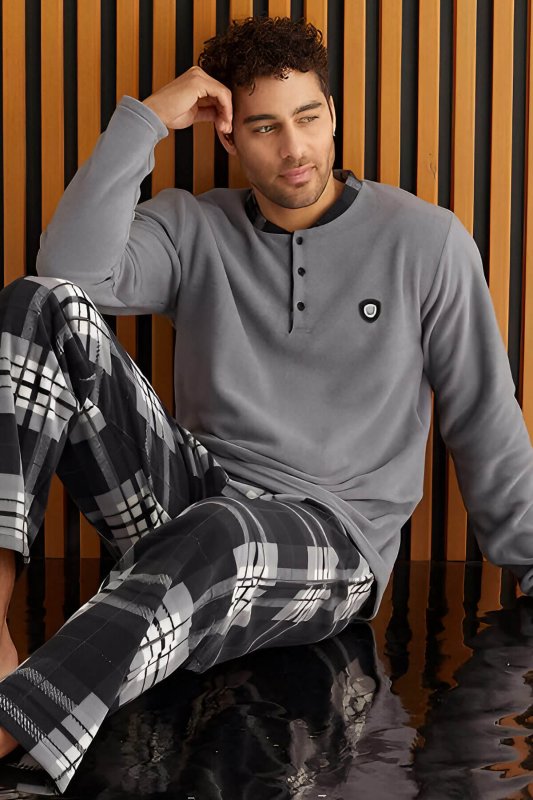 Gri Beyaz Ekose Desenli Polar Erkek Pijama Takımı - Pijamaevi