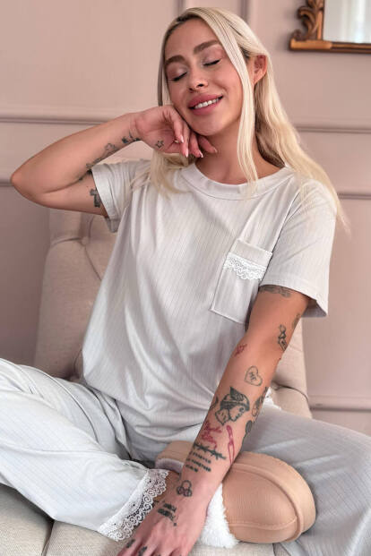 Gri Dublin Kısa Kollu Dantelli Kadın Pijama Takımı 