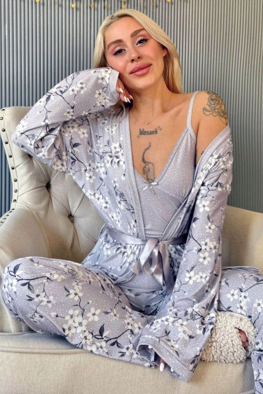 Gri Flore Exclusive Örme Sabahlıklı Kadın Pijama Takımı - Pijamaevi