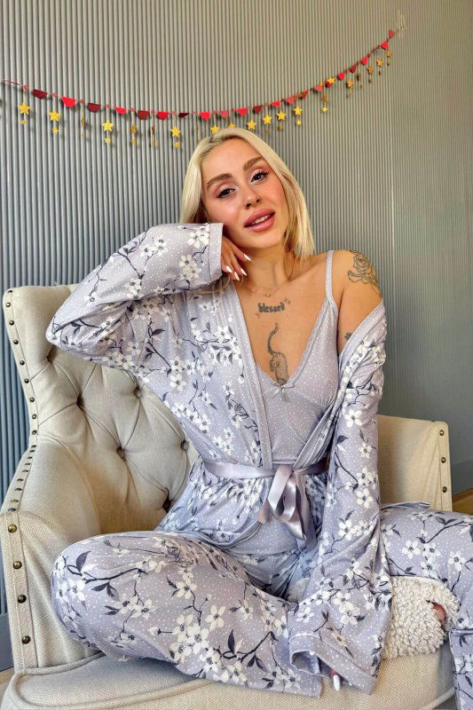 Gri Flore Exclusive Örme Sabahlıklı Kadın Pijama Takımı - Pijamaevi (1)