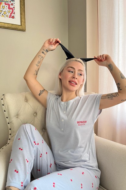 Gri İnspiration Baskılı Örme Patlı Kısa Kollu Kadın Pijama Takım - 2