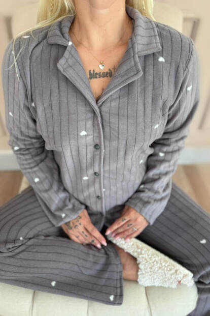 Gri Jantung Desenli Önden Düğmeli Peluş Polar Pijama Takımı - 6