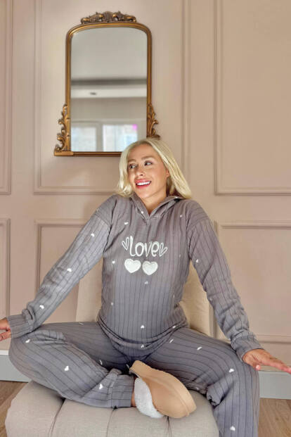 Gri Love Desenli Kapşonlu Peluş Polar Pijama Takımı - 4