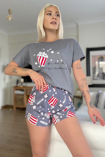Gri Popcorn Baskılı Şortlu Kadın Pijama Takımı - 1