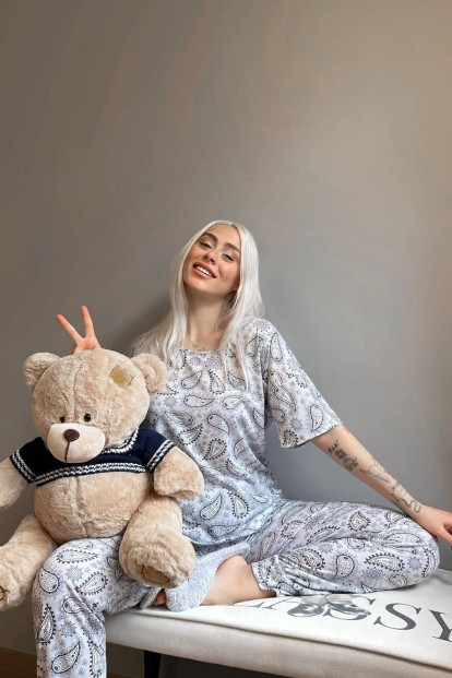 Gri Şal Baskılı Kısa Kollu Kadın Pijama Takımı - 2