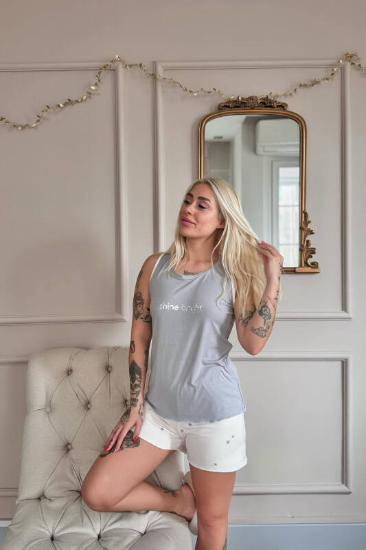 Gri Shine Desenli Bambu Sıfır Kol Şortlu Kadın Pijama Takımı - Pijamaevi (3)