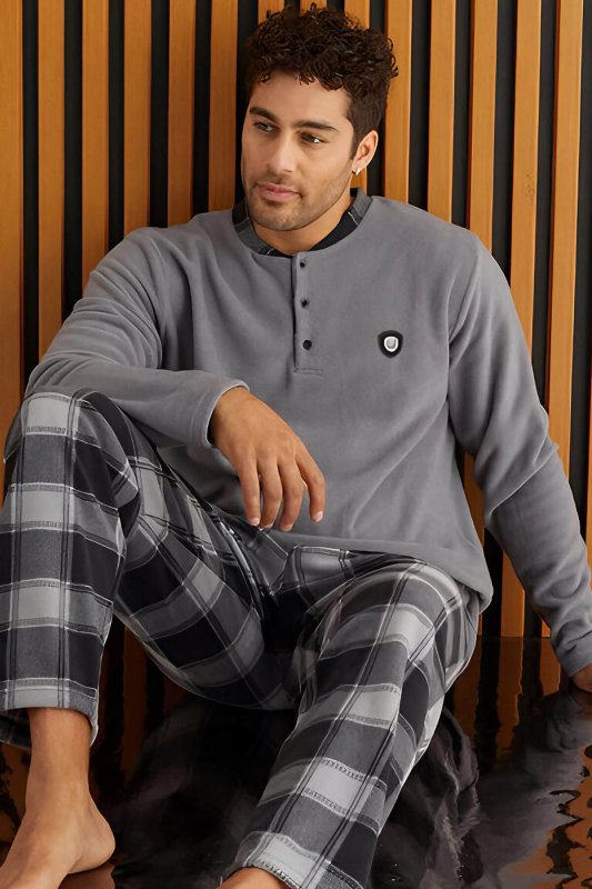 Gri Siyah Ekose Desenli Polar Erkek Pijama Takımı - Pijamaevi