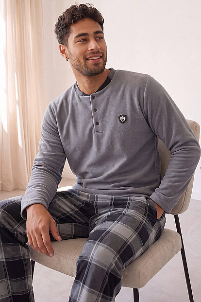 Gri Siyah Ekose Desenli Polar Erkek Pijama Takımı - 1