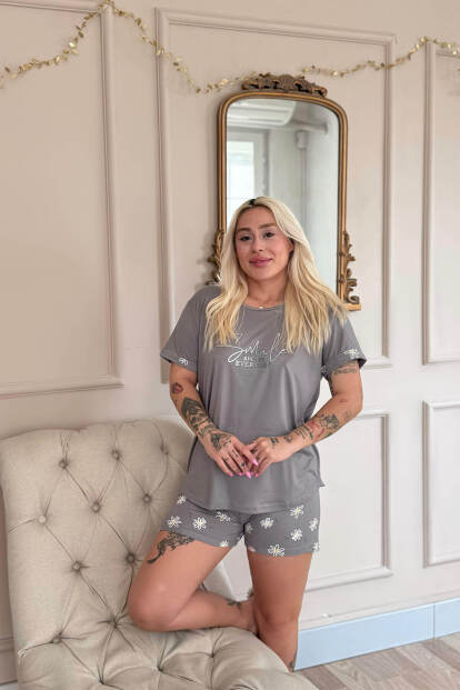 Gri Smile Everyday Desenli Bambu Kısa Kol Kadın Şortlu Pijama Takımı - 3
