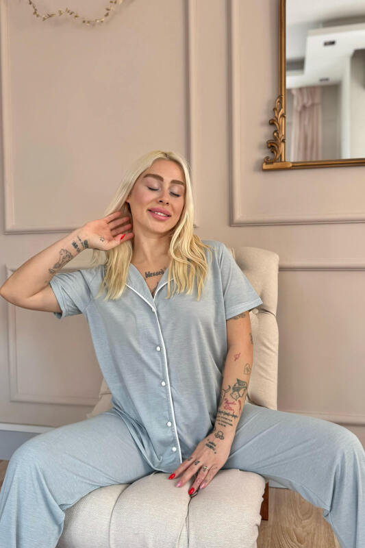 Gri Sofistic Önden Düğmeli Kısa Kol Kadın Pijama Takımı - Pijamaevi (1)