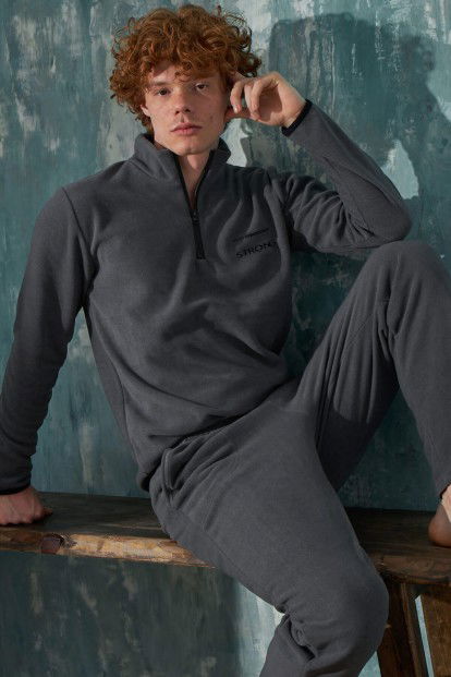 Gri Strong Yarım Fermuarlı Uzun Kollu Polar Erkek Pijama Takımı - 1