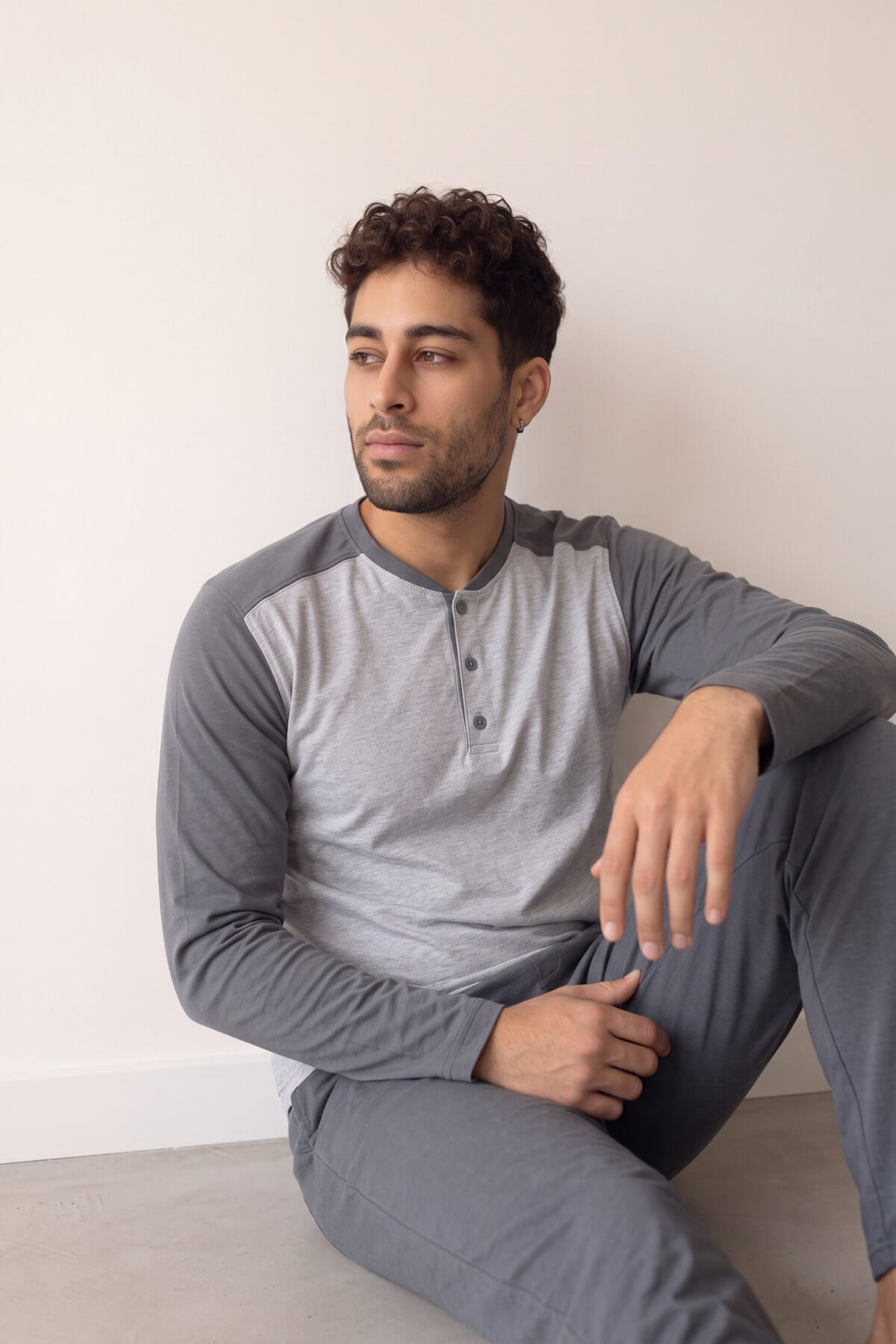 Gri Stylish Erkek Uzun Kol Pijama Takımı - Pijamaevi (3)