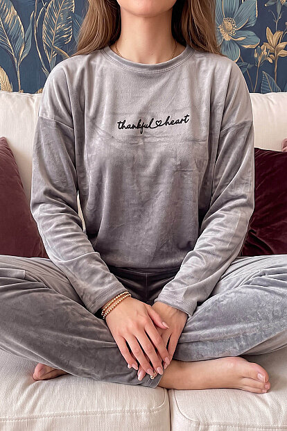 Gri Thankful Desenli Exclusive Kadife Kadın Pijama Takımı  - 5