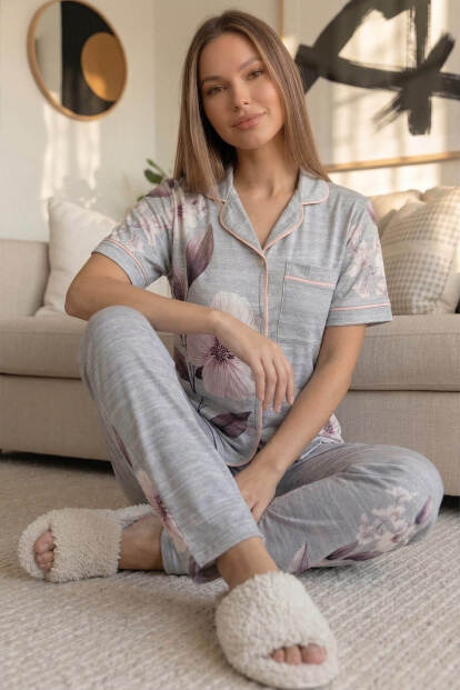 Gris Magnolia Desenli Bambu Önden Düğmeli Kısa Kol Pijama Takımı - 3